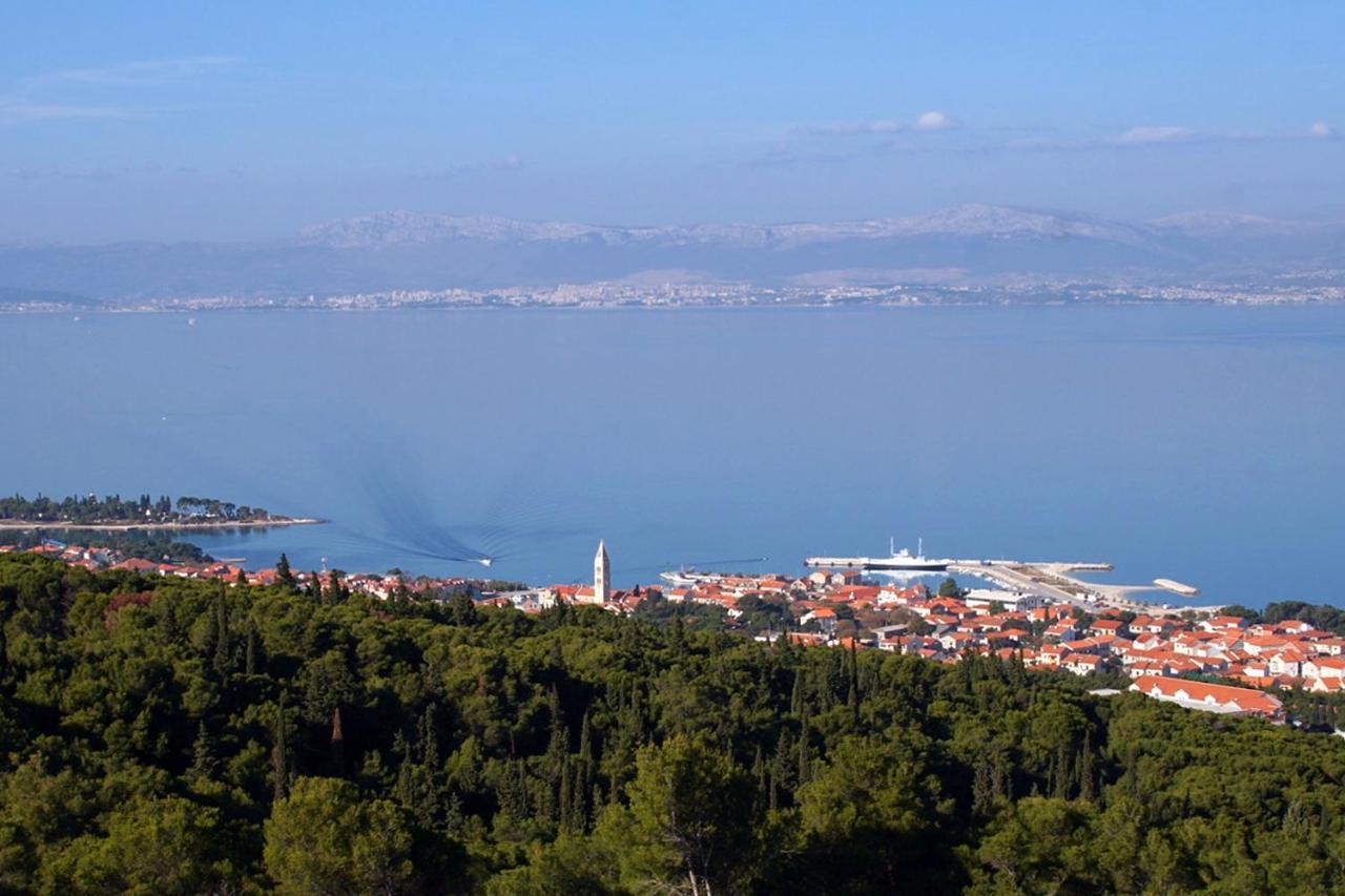 Apartments And Rooms With Parking Space Supetar, Brac - 5658 Exteriér fotografie